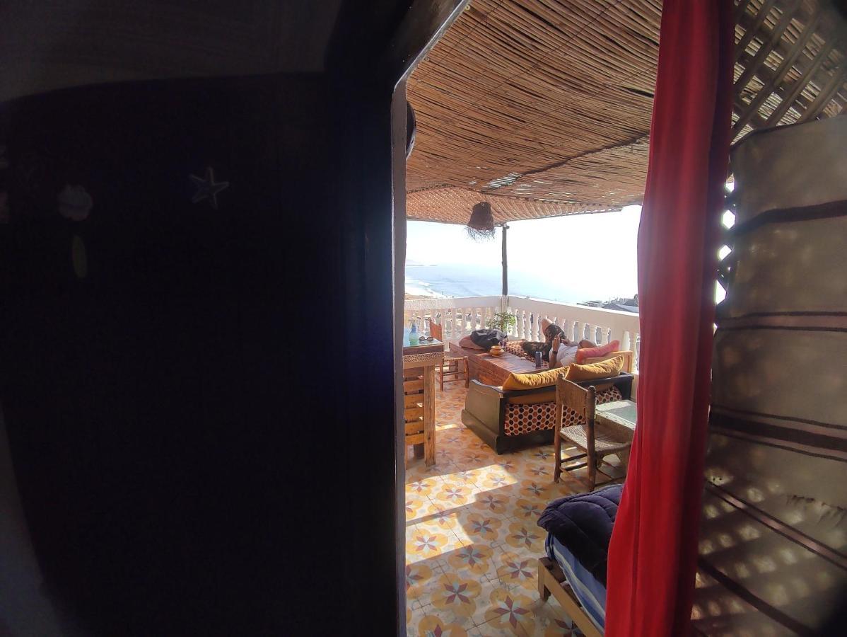 Red Carpet Surf House