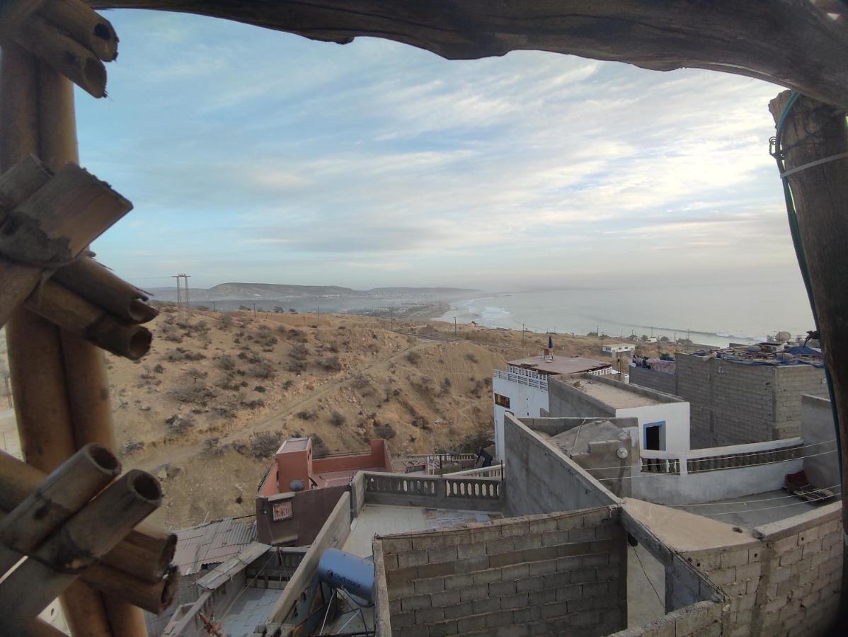 Red Carpet Surf House Homestay Taghazout